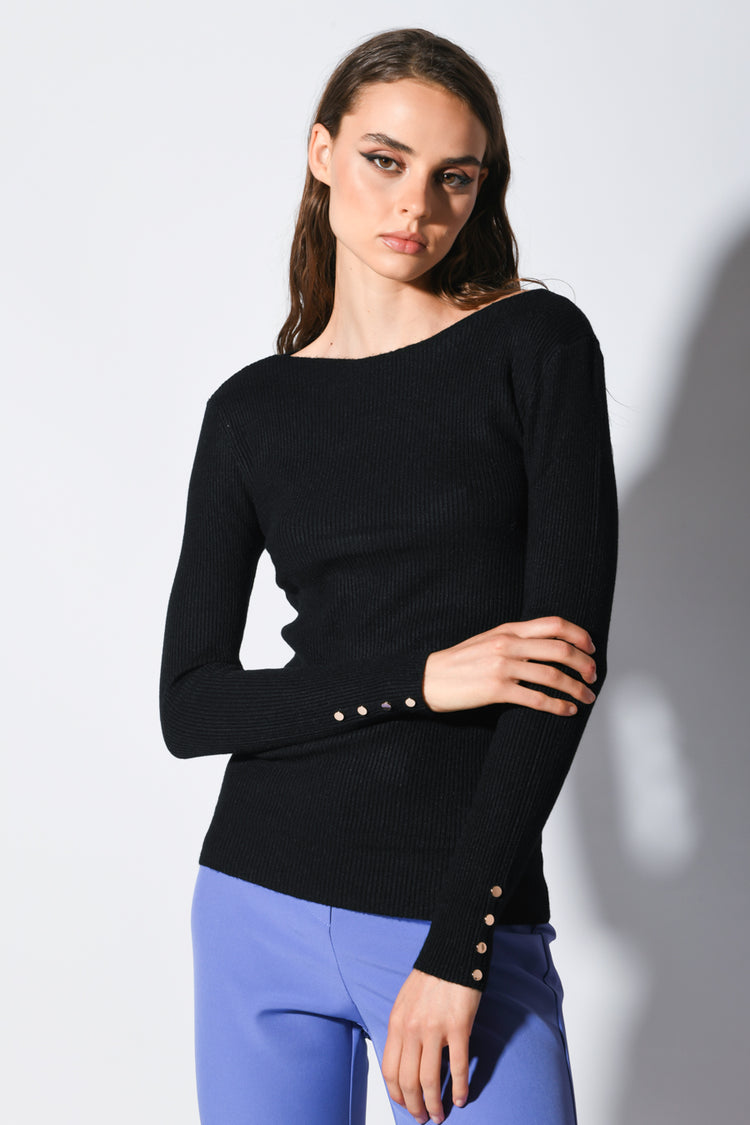 Pull con scollo a barchetta