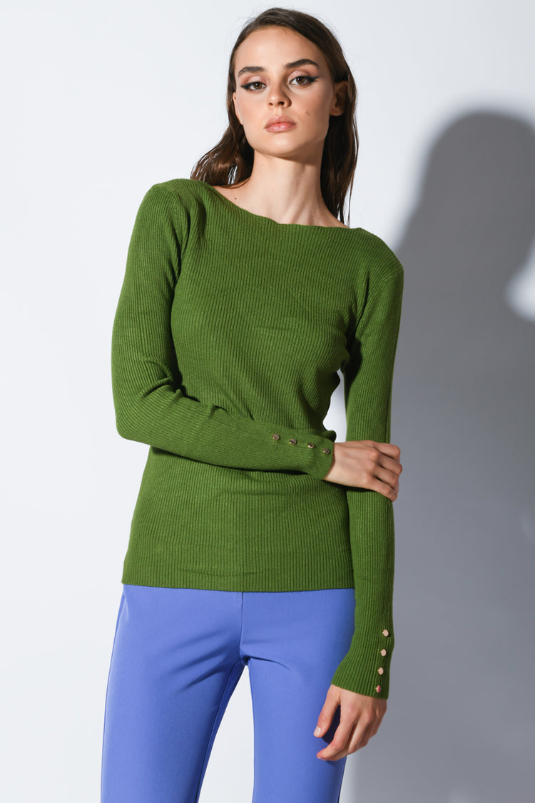 Pull con scollo a barchetta