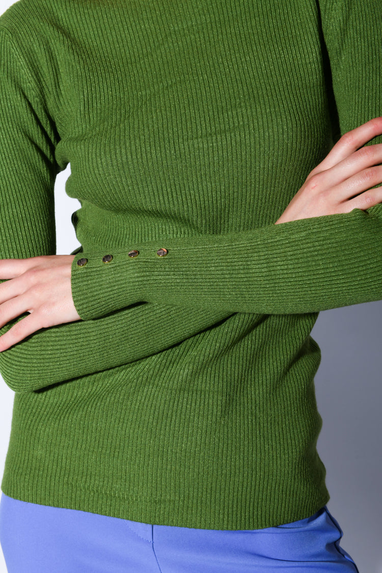 Pull con scollo a barchetta