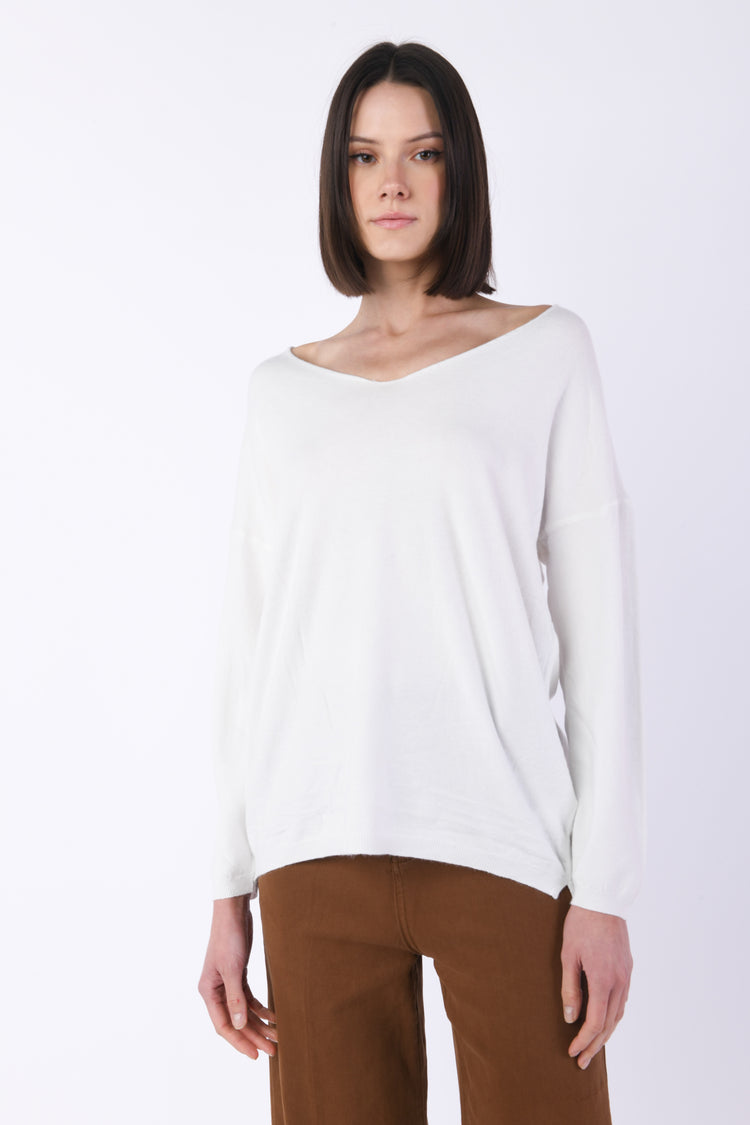 Pull oversize con scollo a V