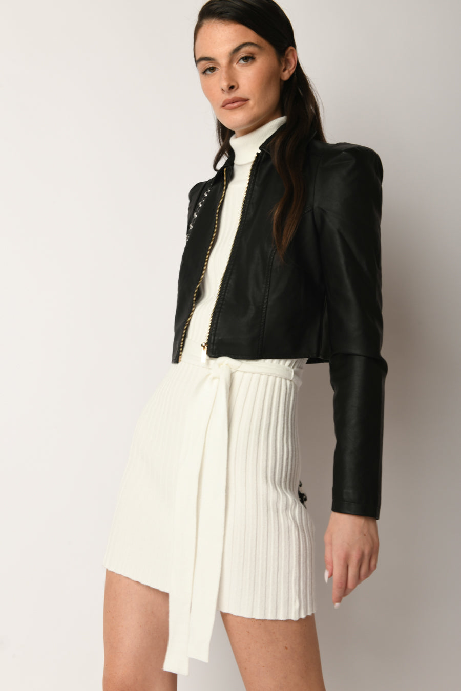 TT1140NE-22_1_1_cab7a7e6-ca66-4d12-afd8-a5413dd44aad