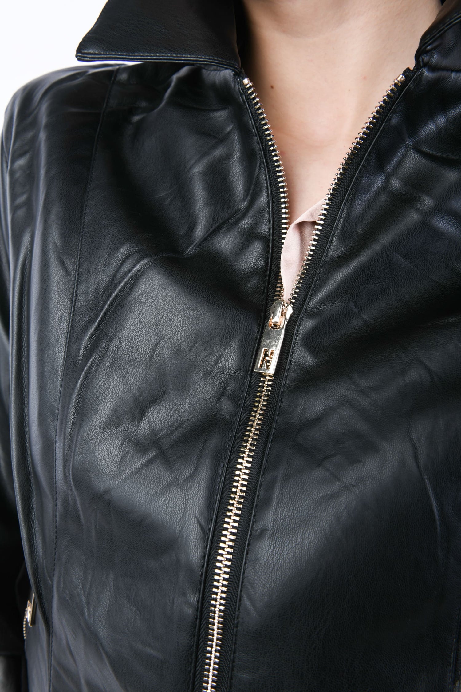 TT1155NE-23_6_6_0e88e4cc-cbc9-4d99-9df3-0ecf7d9e98d2