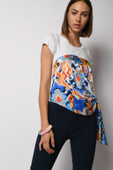 T-shirt a stampa astratta