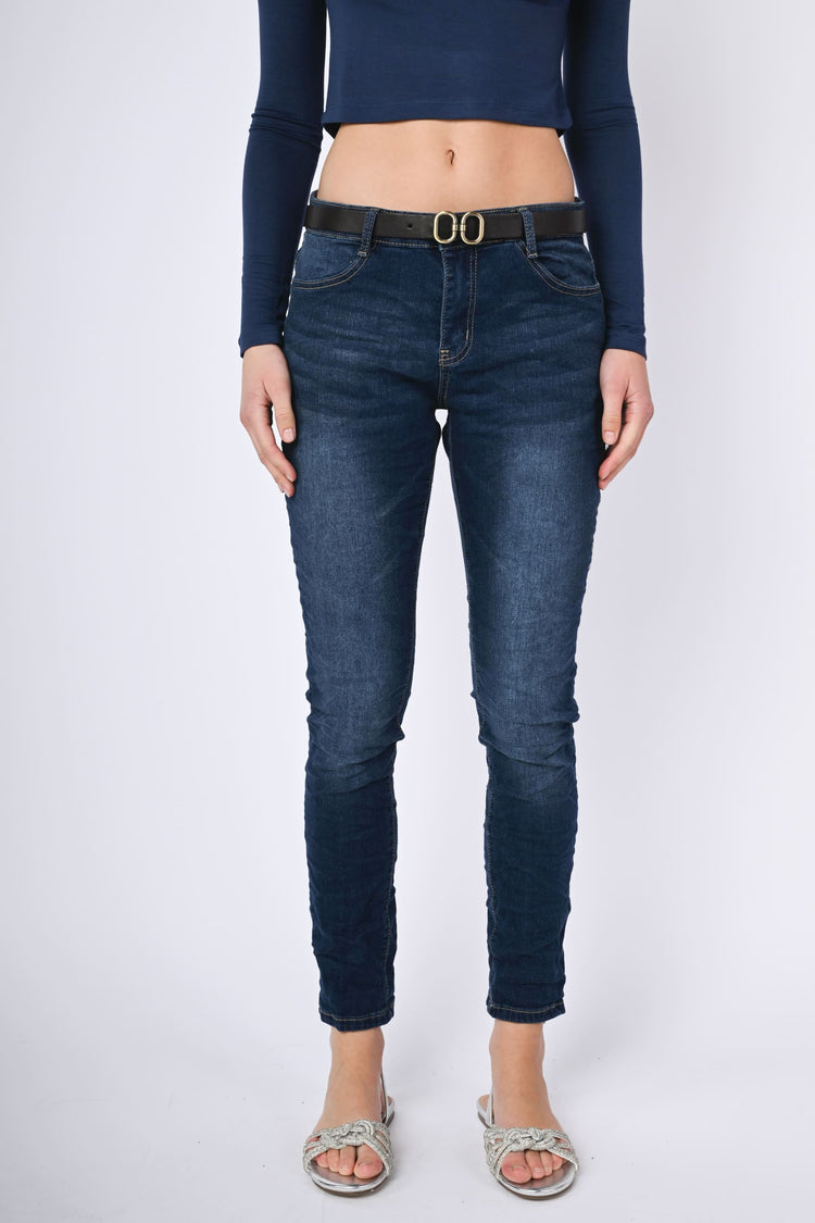 Jeans skinny con cintura