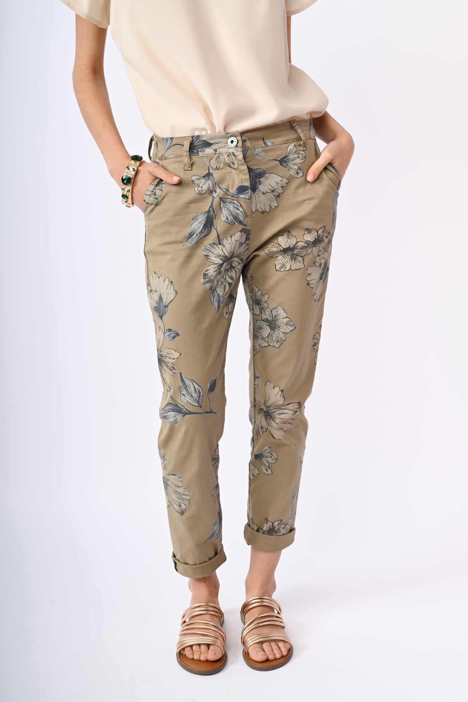 VA814216T998FAFG-24_2_2_3241689f-6734-42f4-a4cb-723151d8e8f5