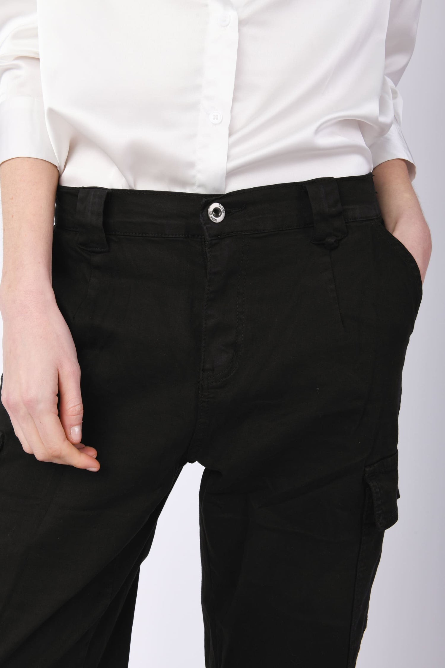 VA822755CONE-23_4_11_58c3c6c7-96d8-4569-b0fb-f0ec45d8c76f