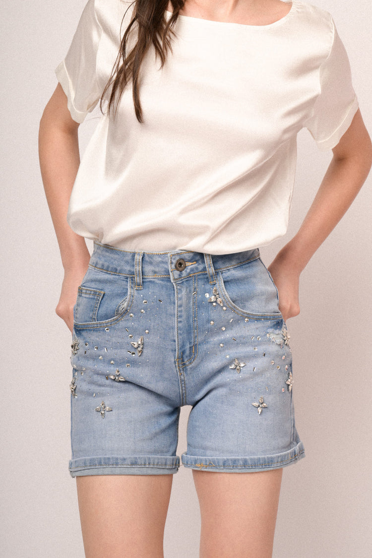 Shorts in denim denim azzurro con decorazione strass