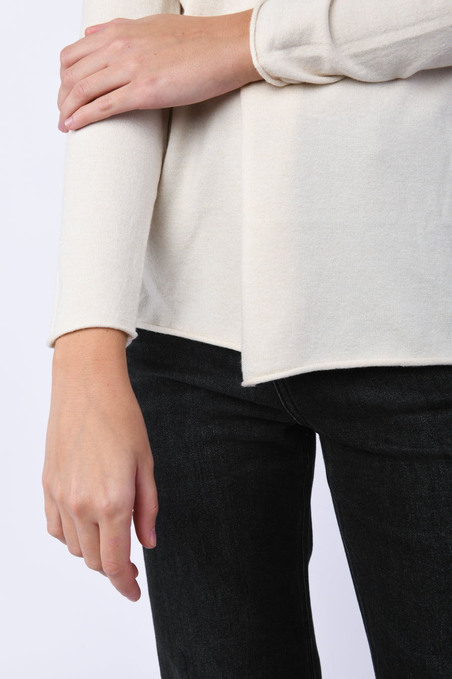 VG22101AI23BI-23_4_4_80613ce8-0d29-4f2e-bfdb-3f1bd4d6cc1d