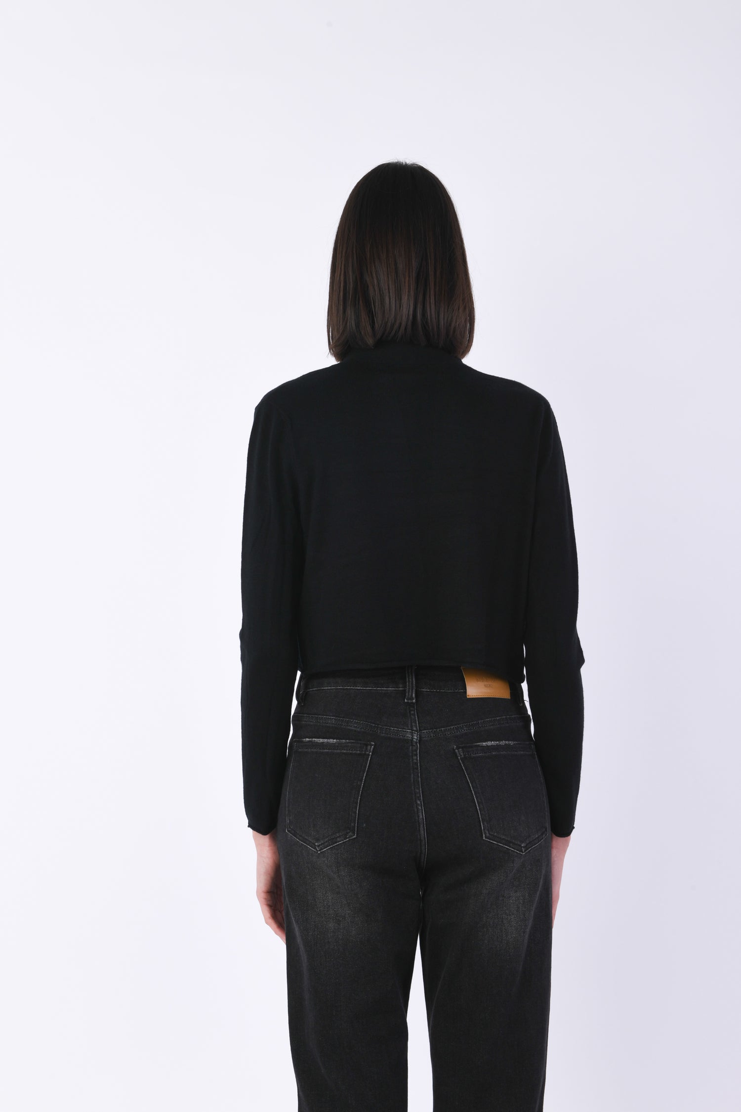 VG22283NE-23_4_4_f237a302-3813-4f07-86f7-756885df300d