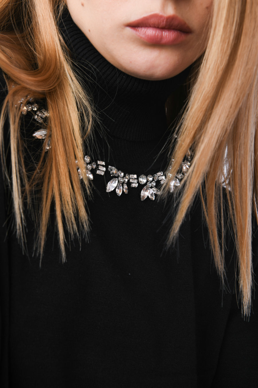 VG23112ANE-23_5_5_f5a73f90-b495-4e26-b9c3-c82938c78f46