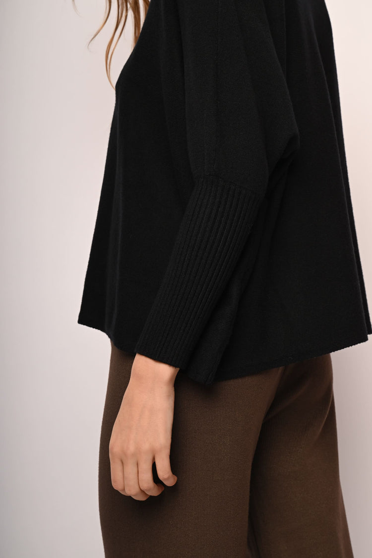 Dolcevita con maniche a pipistrello