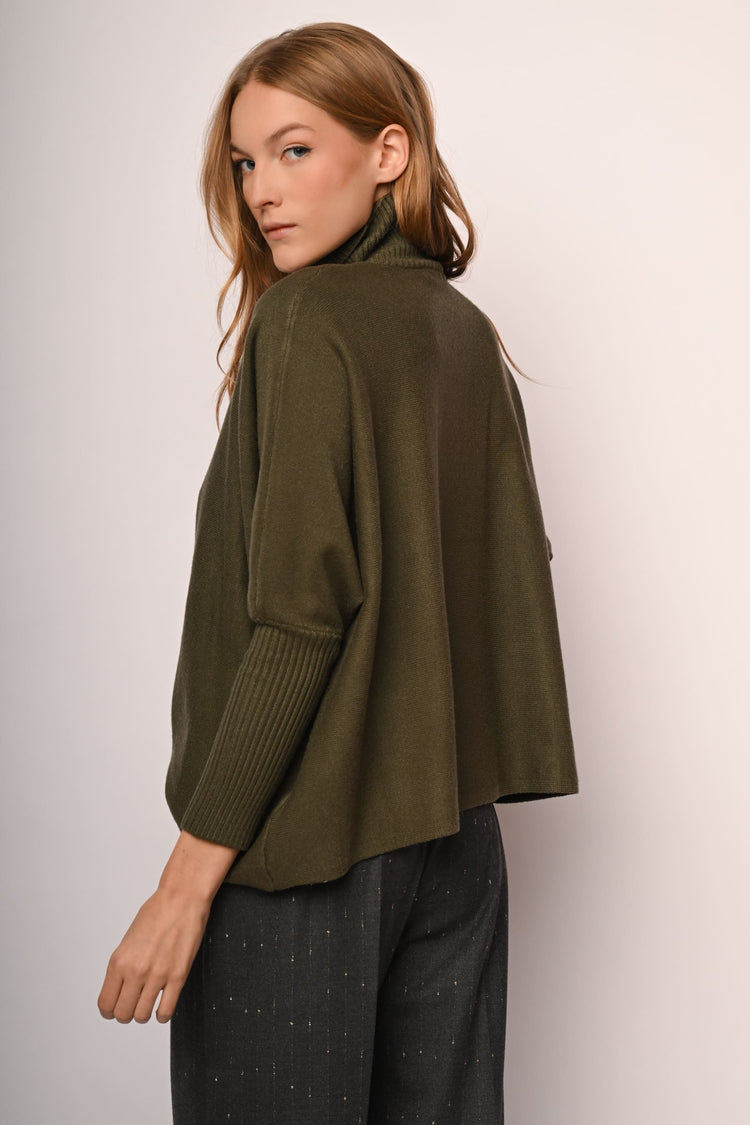 Dolcevita con maniche a pipistrello