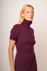 Abito basic collo e maniche corte