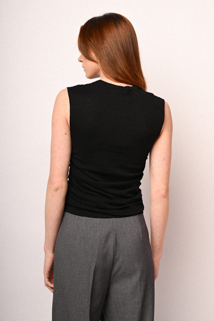 Top in maglia con arricciature