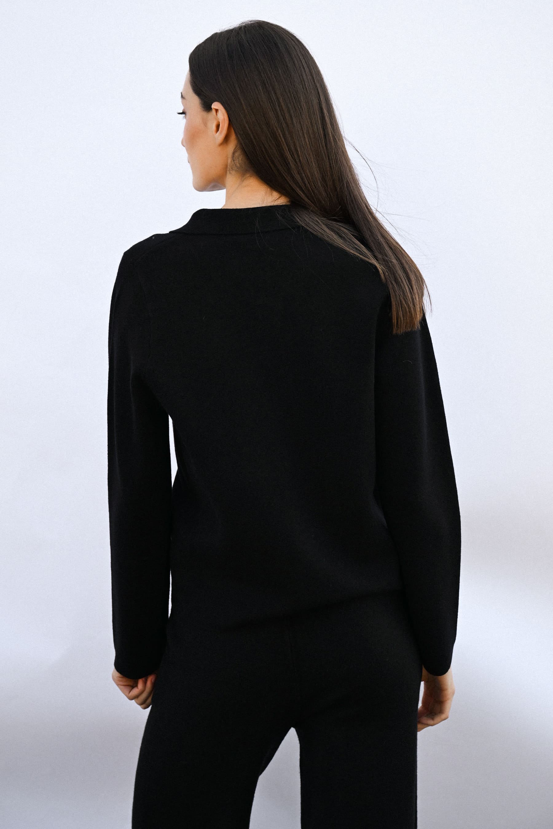 Cardigan con colletto e bottoni gioiello