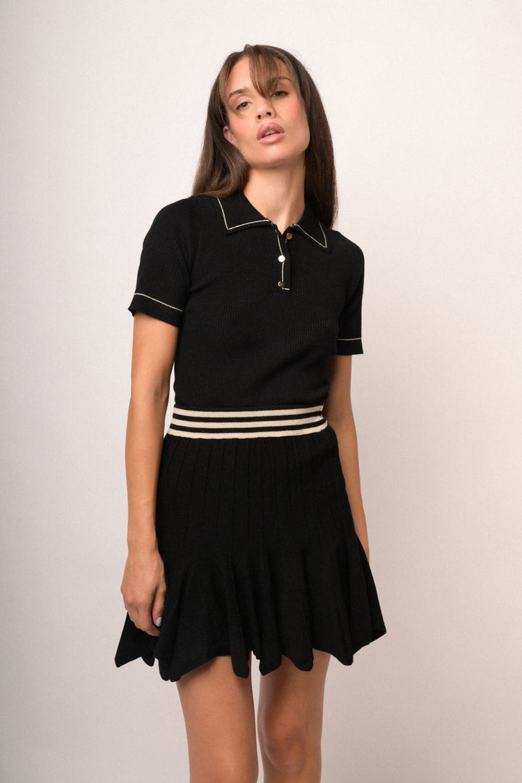 Maglia modello calcetto con profili