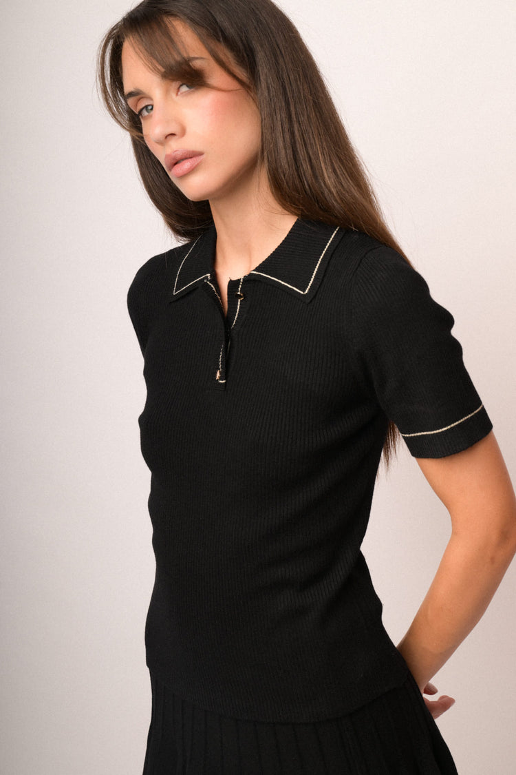 Maglia modello calcetto con profili