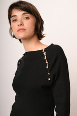 Maglia buchi con bottoni