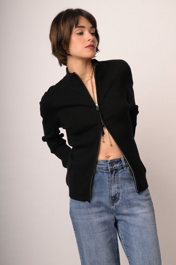 Cardigan in maglia nera con zip