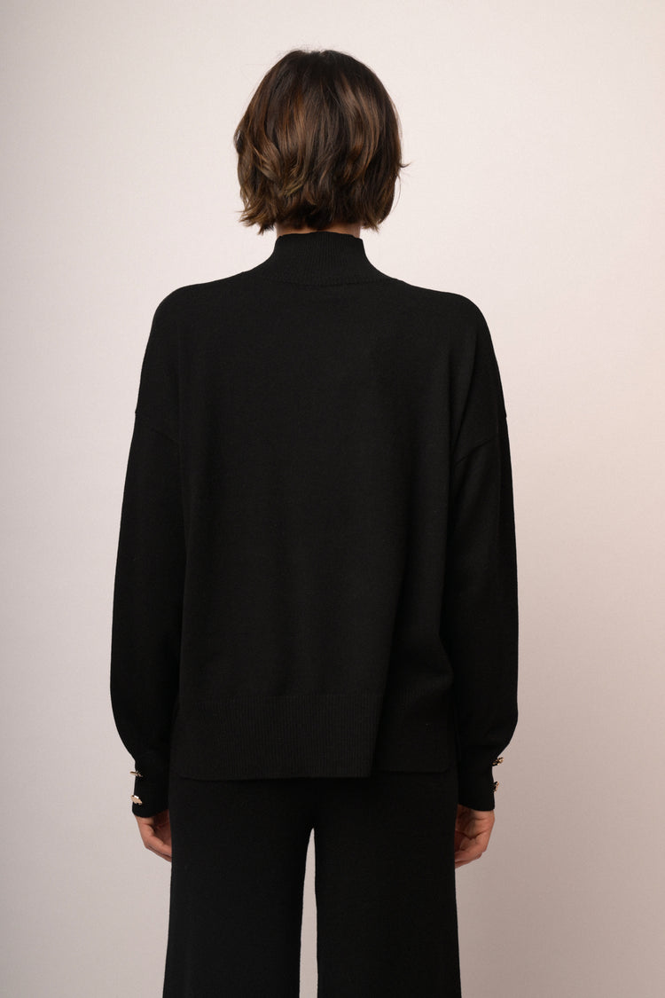 Maglia over collo alto