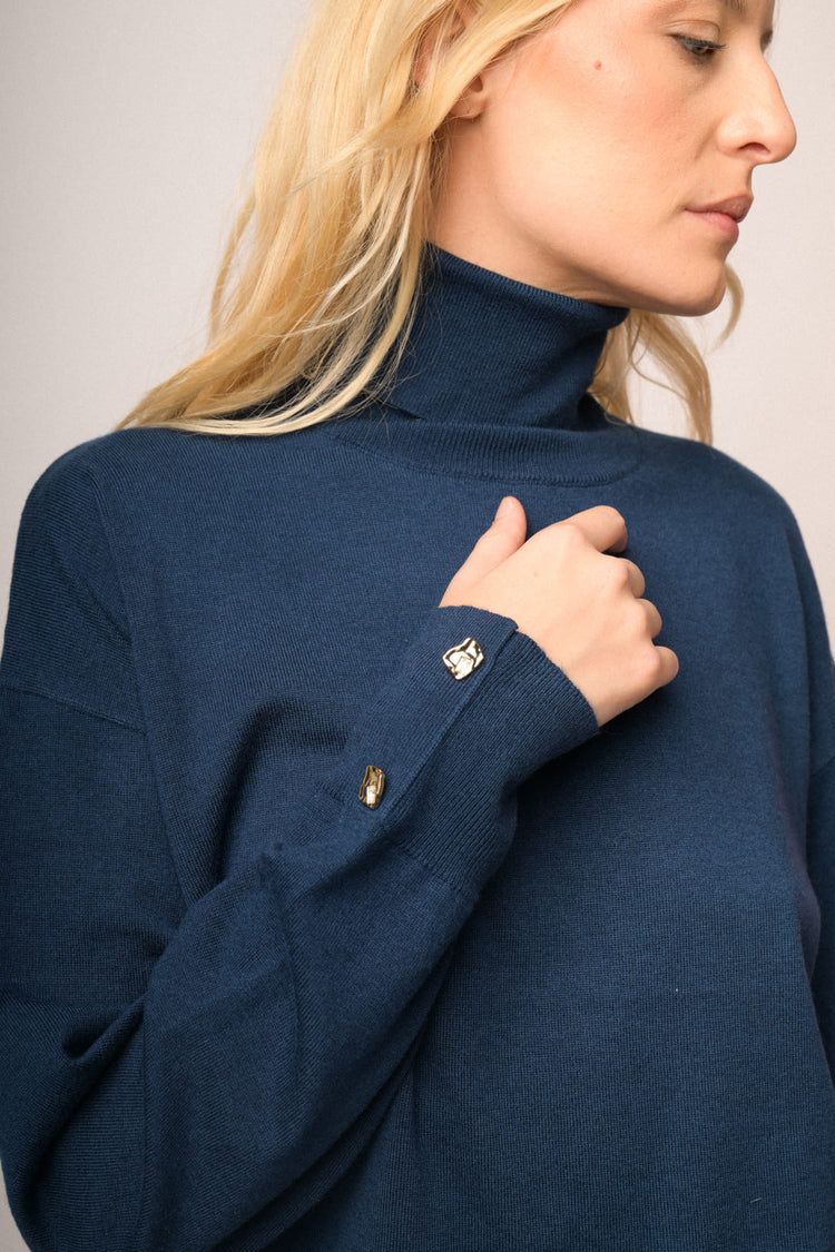 Maglia collone con bottoni