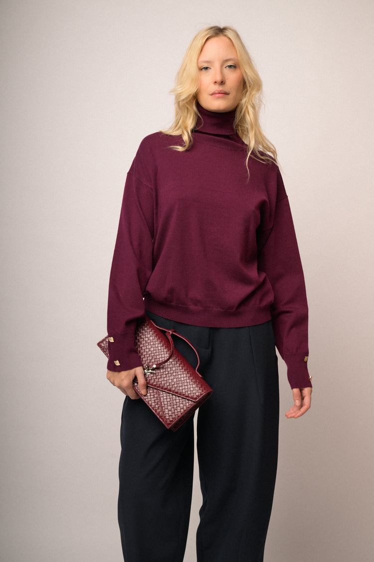 Maglia collone con bottoni
