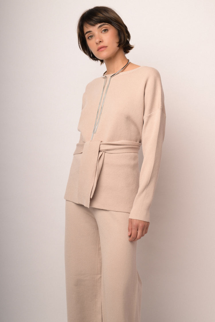 Maglia over con cintura