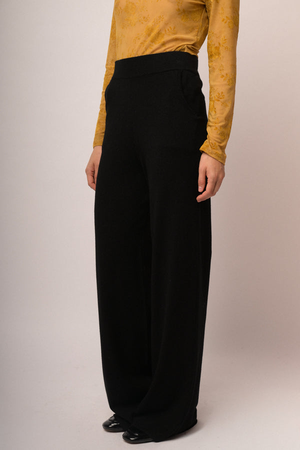 Pantaloni palazzo con tasche