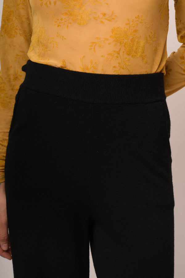 Pantaloni palazzo con tasche