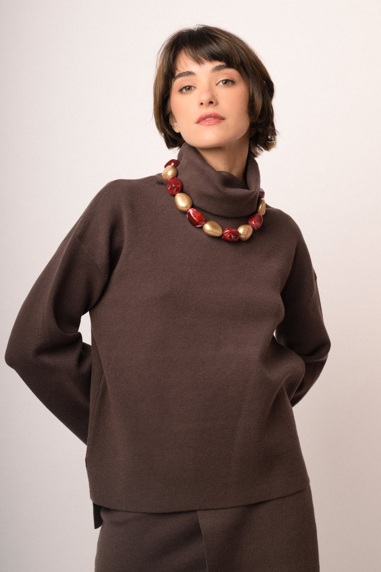 Maglia collone maniche ampie