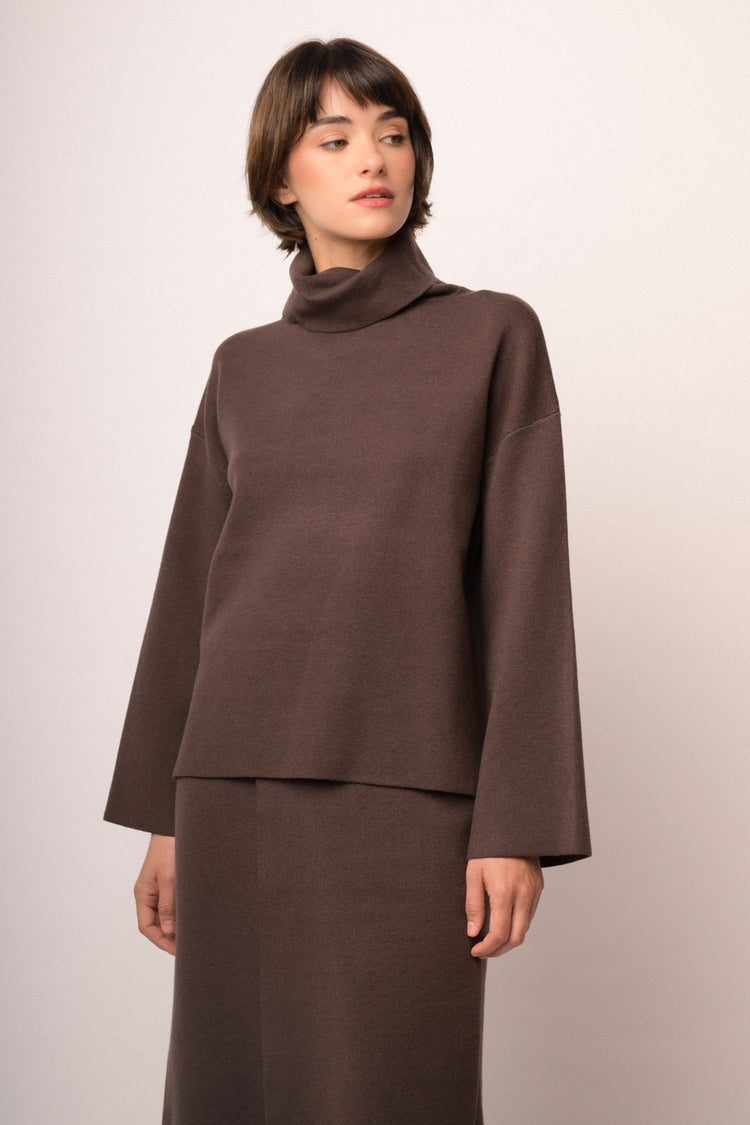 Maglia collone maniche ampie