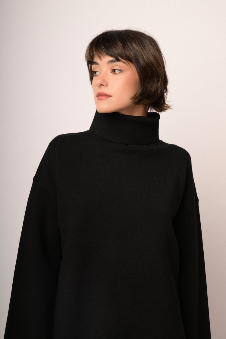 Maglia collone maniche ampie