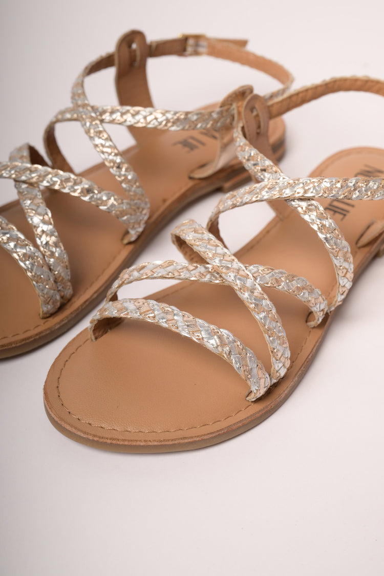 Sandali flat con cinturini intrecciati argento