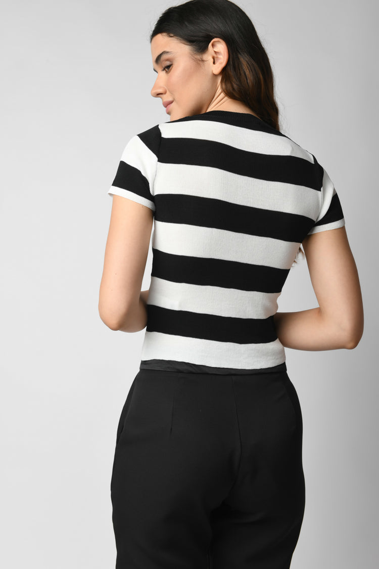 Top crop in maglia a righe