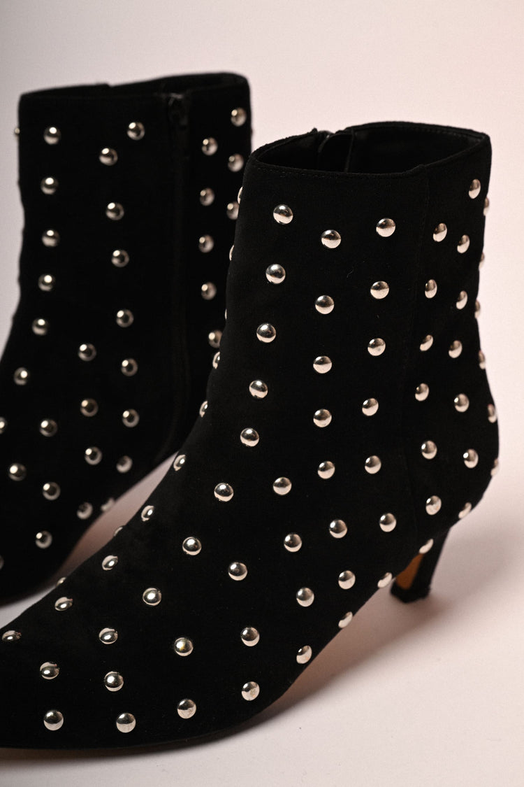 Stivaletti con borchie decorative