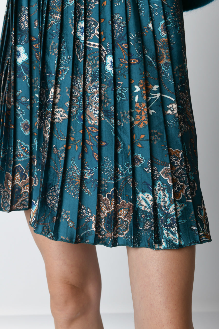 XL6199ST01FAVE-23_4_4