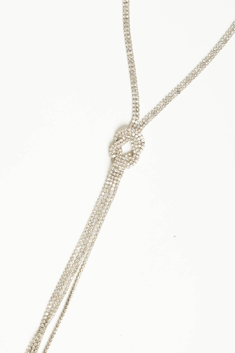 Collana lunga nodo