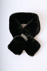 Sciarpa in faux fur con strass