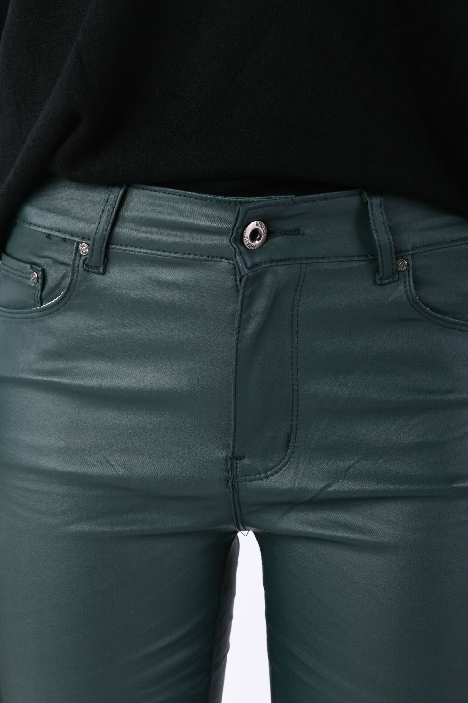 Y322Y316VE-23_4_4_742cc83d-c5ce-4772-901b-5248de4ed3fa