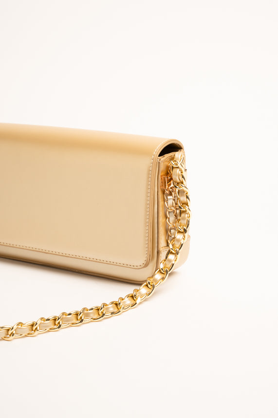Pochette in similpelle beige con tracolla a catenella