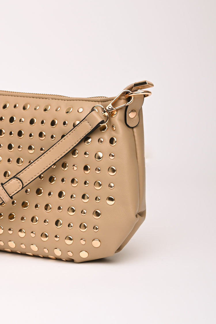 Borsa a spalla con borchie