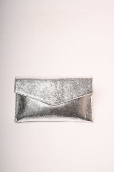 Pochette in similpelle lucida effetto animalier