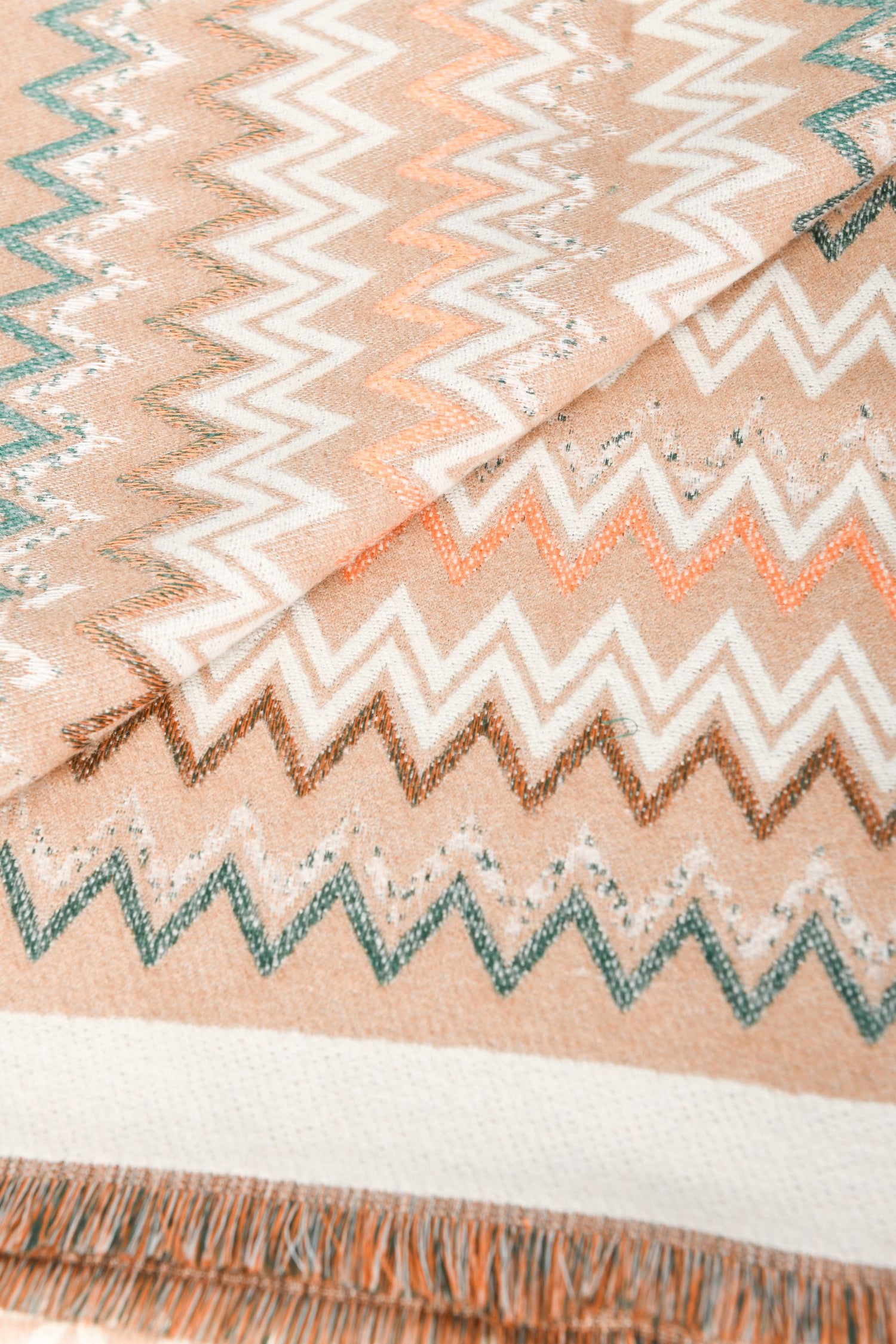 YLD52FABE-23_2_2_0de3184f-8c4f-4283-8a3a-2609421ac984