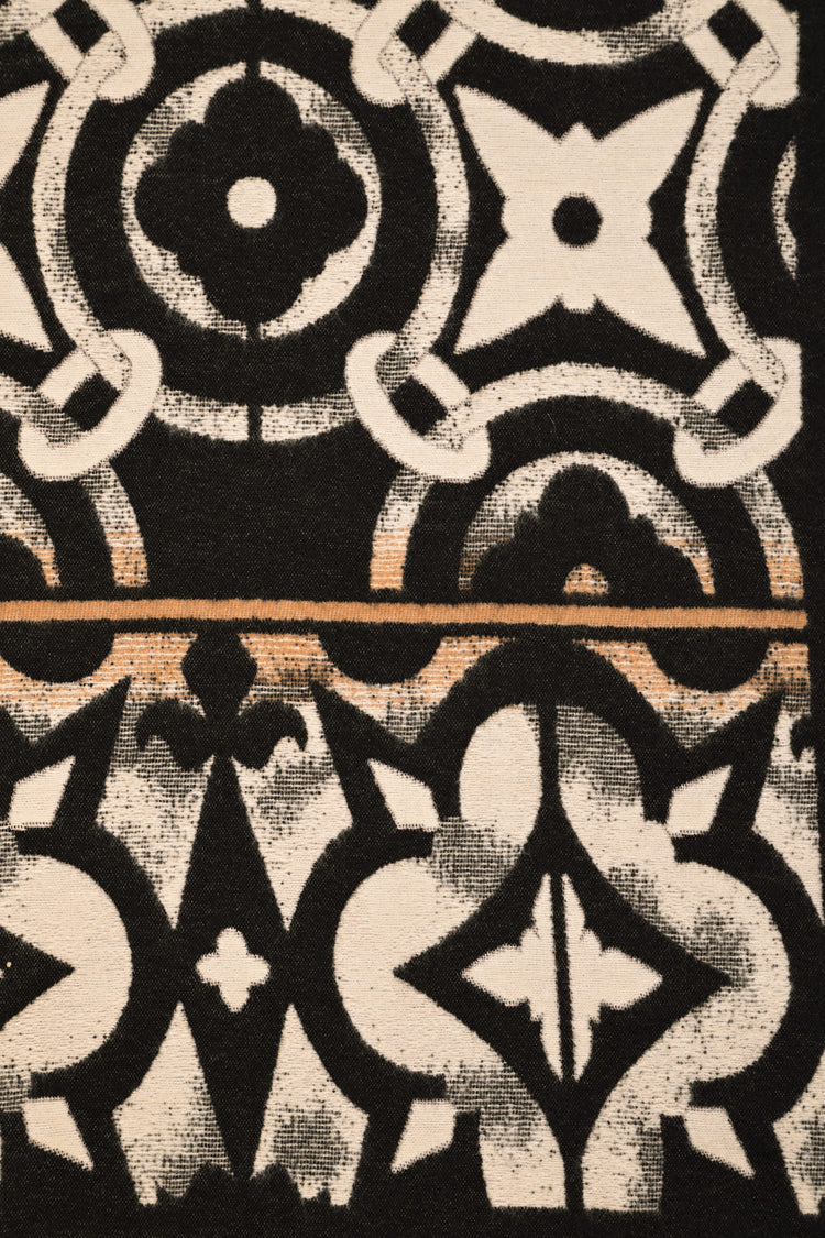 Sciarpa in jacquard geometrico-floreale