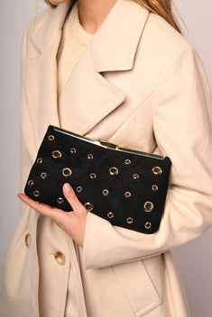 Pochette con decorazione borchie