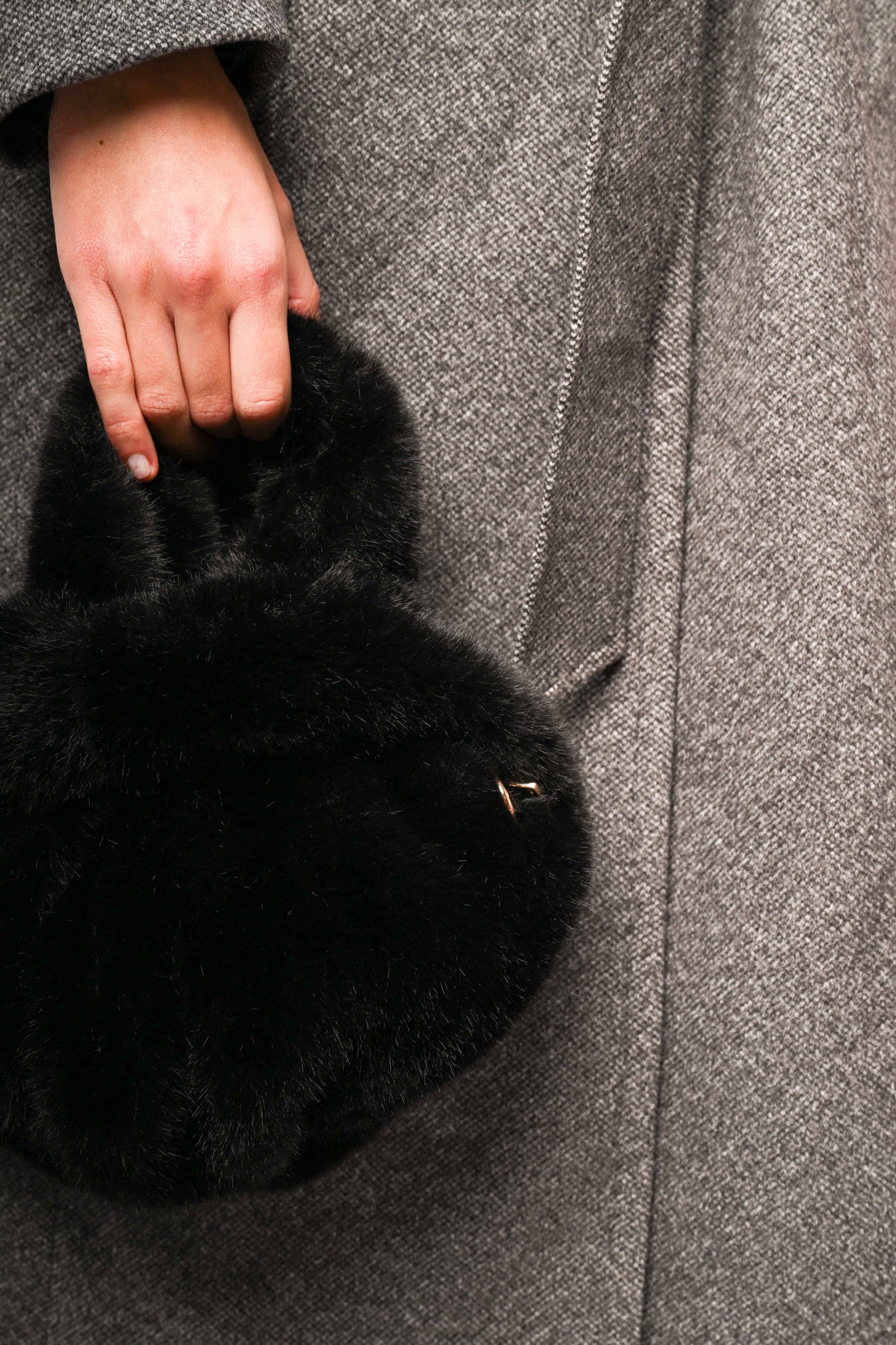 Borsa mini in faux fur