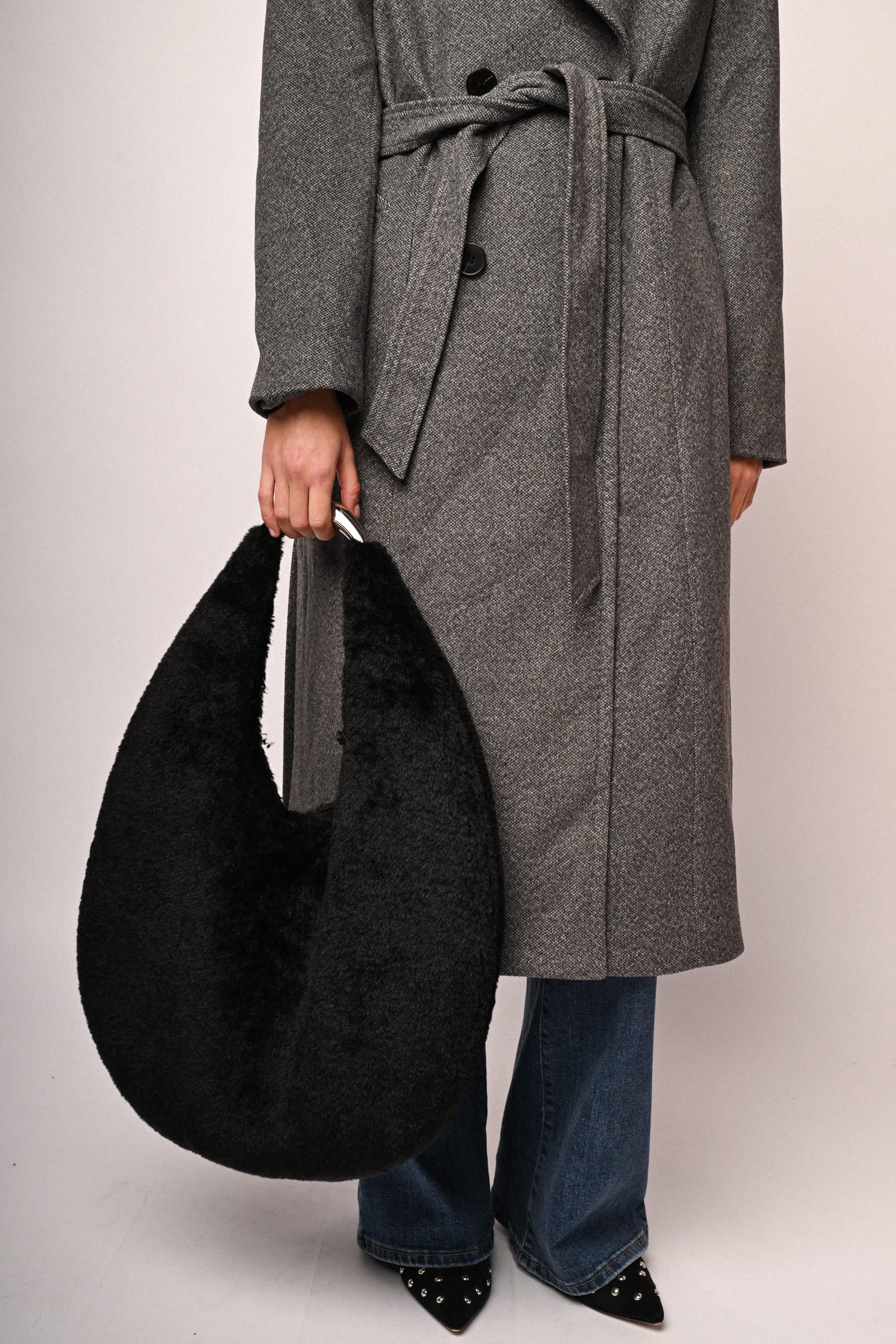 Borsa hobo in faux fur