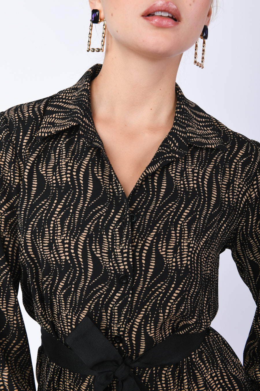 YU22185NUFANE-23_5_5_b17c6462-c39a-4146-a8d9-01da95c82df8