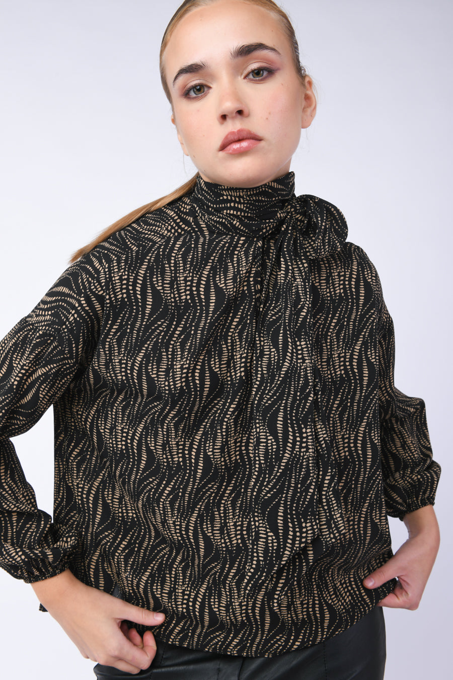 YU2348FANE-23_5_5_961ca131-3953-41e4-a522-bd684e71e5ff