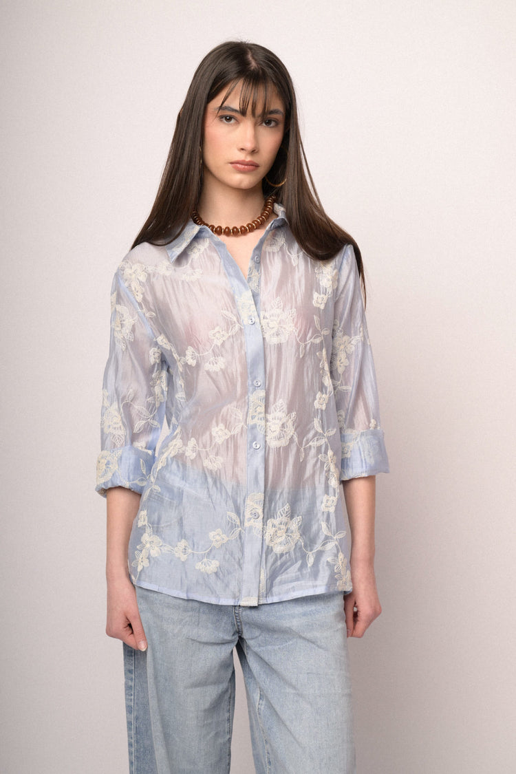 Camicia in organza con ricami